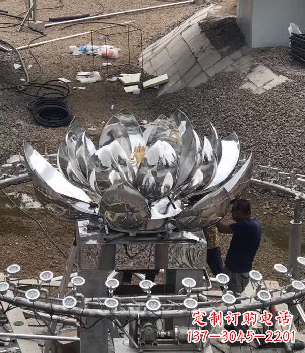德州不锈钢荷花景观雕塑