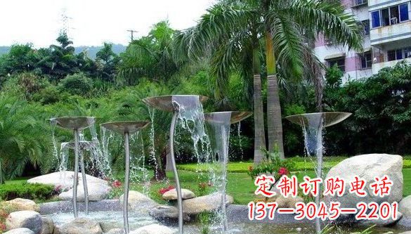 德州不锈钢喷泉雕塑——艺术之美