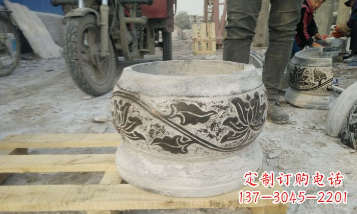 德州仿古圆形水缸石雕塑