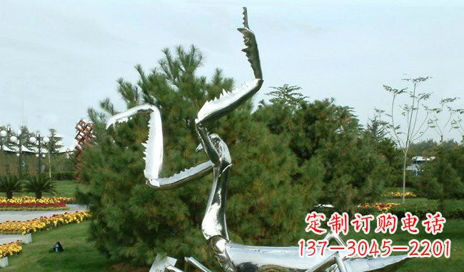 德州不锈钢螳螂雕塑
