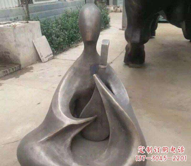 德州抽象景观弹琵琶铜雕