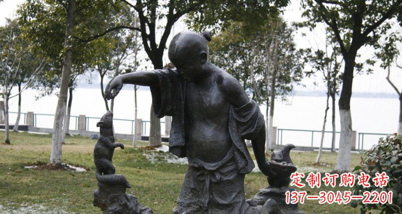 德州铜质高端松鼠雕塑