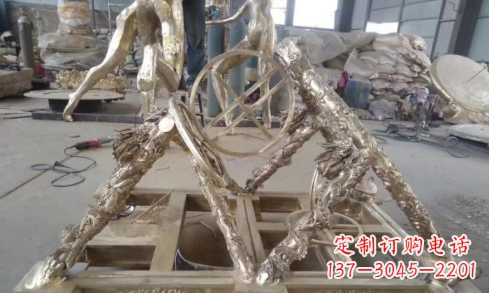 德州“百年古董浑天仪铜雕,让古典美触手可及”