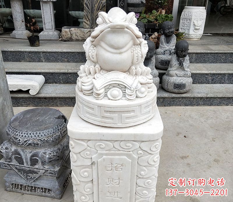 德州金蟾立柱石动物雕塑