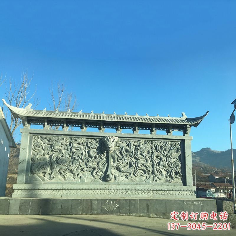 德州青石九龙壁，精美雕塑饰衬城市广场