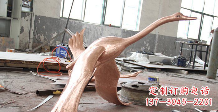 德州天鹅铸铜动物铜雕