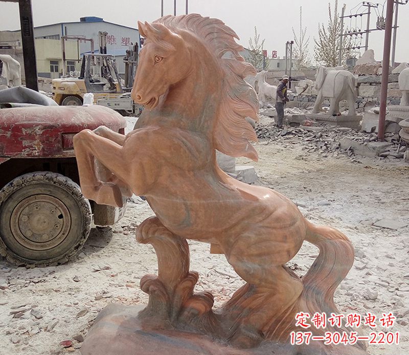 德州晚霞红踏浪奔马石雕