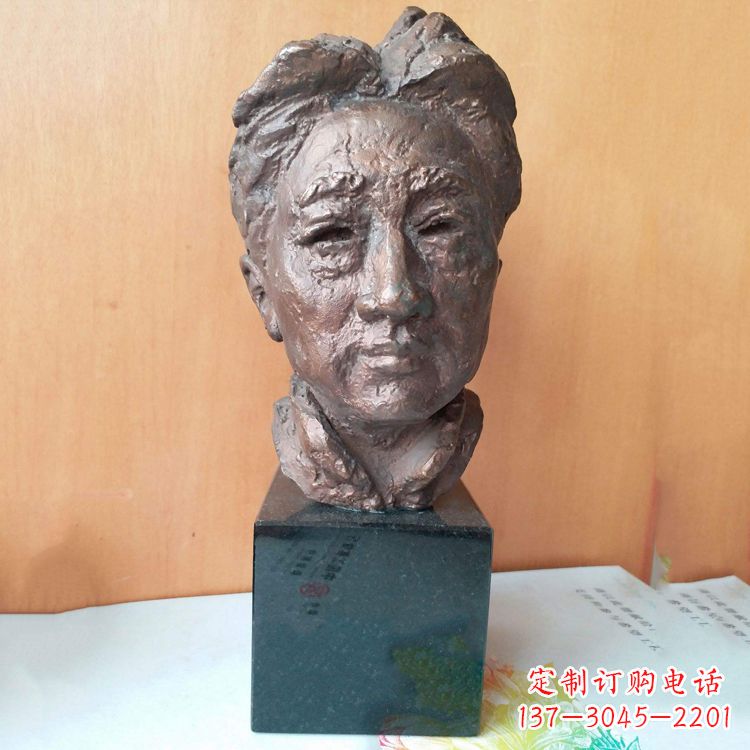 德州现代画家徐悲鸿先生头像雕塑