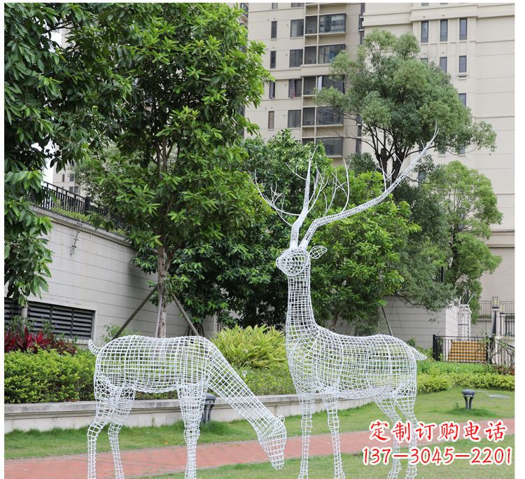 德州小区不锈钢镂空梅花鹿鹿雕塑