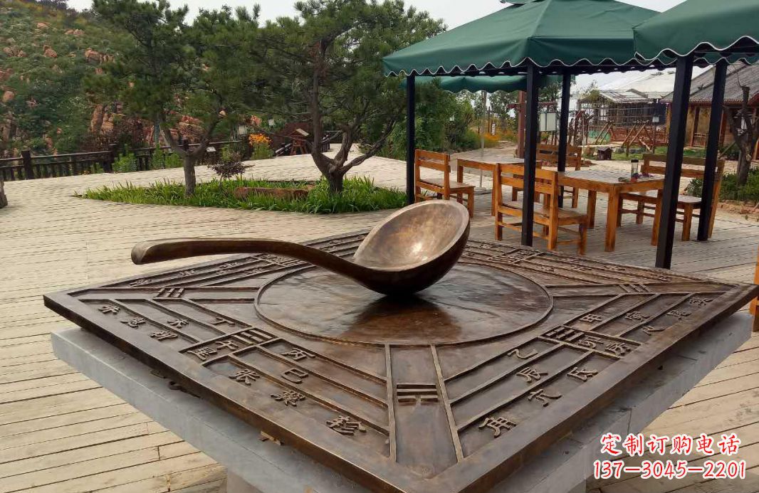 德州校园古代司南铜雕