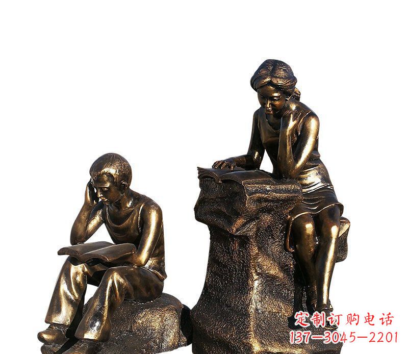 德州校园铸铜学生看书人物雕塑