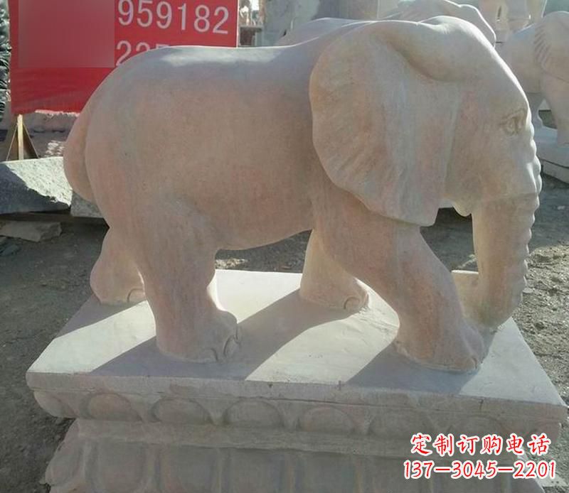 德州园林晚霞红大象雕塑