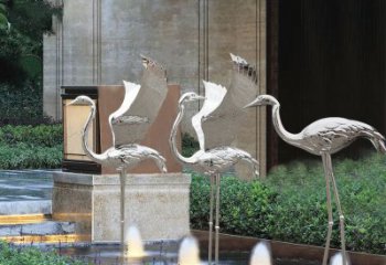 德州鹤雕塑-公园不锈钢镜面喷泉中的鹤雕塑